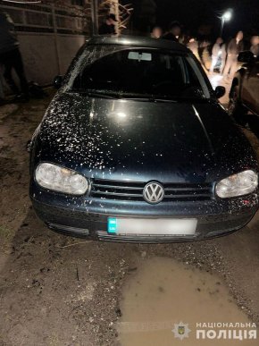 23-річний закарпатець переправляв чоловіків через кордон – 02