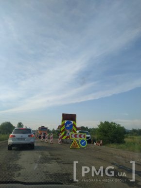 У межах Мукачівського району утворилися чималі затори – 01 У межах Мукачівського району утворилися чималі затори – 01