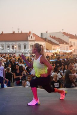 В Ужгороді відбувся нічний забіг – 03