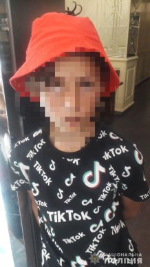 Група дітей "обчистила" касу магазину – 01