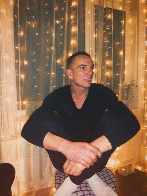 Поїхав до Німеччини і більше не вийшов на зв’зок: розшукується молодий закарпатець – 02 Поїхав до Німеччини і більше не вийшов на зв’зок: розшукується молодий закарпатець – 02