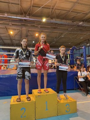 Спортсмени з Мукачева привезли у місто нагороди – 03 Спортсмени з Мукачева привезли у місто нагороди – 03