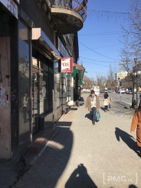 Нема антисептиків та масок: що коїться в аптеках Мукачева – 02 Нема антисептиків та масок: що коїться в аптеках Мукачева – 02