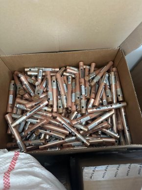 Митники зупинили працівника благодійної організації: що сталося на кордоні з Угорщиною – 04