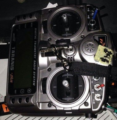 Ужгородські патрульні затримали позашляховик з безпілотником – 04