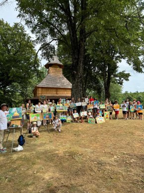 Дерев’яний храм у селі Щасливе малювали на пленері юні художники – 15