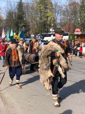 На Рахівщині пройшов фестиваль "Довбушева юшка" – 06