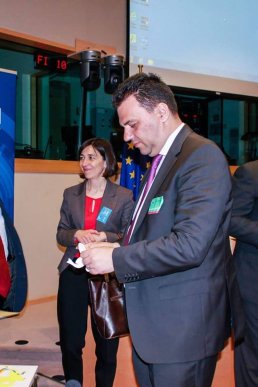 У Брюсселі голова облради Михайло Рівіс приєднався до міжнародного проекту «Діти за мир у всьому світі» – 10