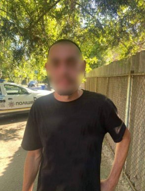 Завдяки камерам відеоспостереження в Ужгороді розшукали зловмисника – 01