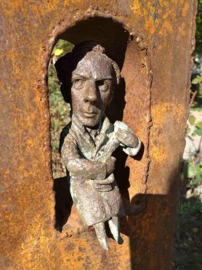 У Виноградові відкрили міні-скульптуру «Тут був Барток» – 01