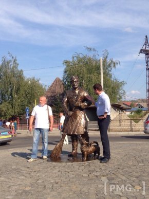 У Мукачеві з’явився пам’ятник, аналогів якому немає в Україні – 05 У Мукачеві з’явився пам’ятник, аналогів якому немає в Україні – 05