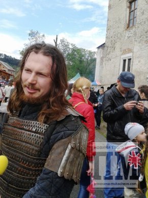 У чинадіївському замку Сент-Міклош проходить фестиваль історичної реконструкції "Срібний Татош" (ФОТО) – 26