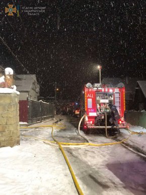 На Тячівщині вночі вирувала велика пожежа – 02