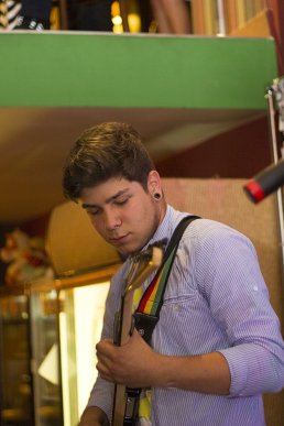 Літню версію “Скетч-шоу” презентували у кав’ярні “Time” (ФОТО,ВІДЕО) – 05 Літню версію “Скетч-шоу” презентували у кав’ярні “Time” (ФОТО,ВІДЕО) – 05