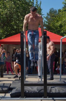 У Мукачеві змагались вуличні атлети – 11