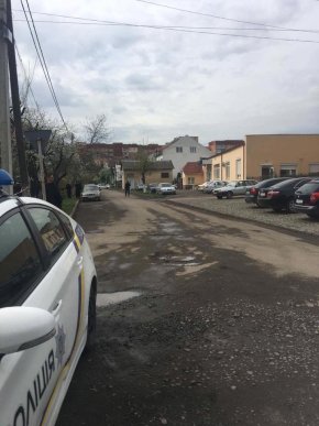 З’явились фото з місця ймовірного замінування "Закарпатгазу" в Ужгороді – 03