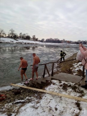 Мукачівські рятувальники встановили пожежно-рятувальний пост – 05