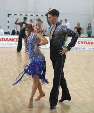 Порошенка на святі не було, сума перевищена, – Гелетей прокоментував VIP-весілля свого сина – 06