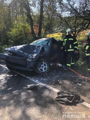 На Закарпатті сталась моторошна ДТП. Одна людина загинула – 01 На Закарпатті сталась моторошна ДТП. Одна людина загинула – 01