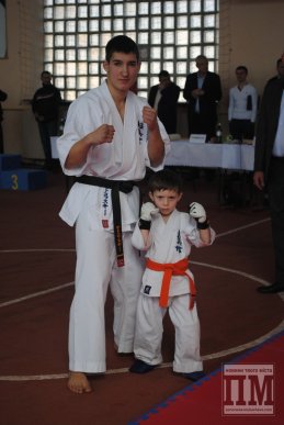 У Мукачеві відкрили чемпіонат Закарпаття з кіокушинкан-карате (ФОТО) – 19