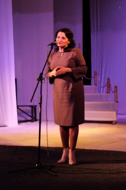 В Ужгороді обласний ляльковий театр відзначив своє 25-річчя – 04