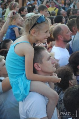 У Мукачеві шоу-балет "Сучасник" відзначив свій 30-річний ювілей святковим концертом – 18