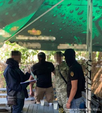 Прикордонник разом із підлеглими налагодили схему отримання хабарів – 04 Прикордонник разом із підлеглими налагодили схему отримання хабарів – 04