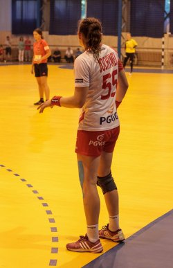 Збірна України в Ужгороді поступилась польським гандболісткам – 01