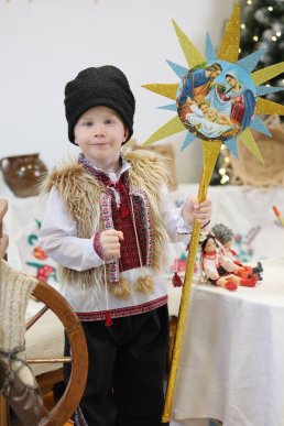 Діти в захваті, батьки — задоволені: як у Мукачеві діє студія сучасних методів навчання «Bee Yourself» – 07