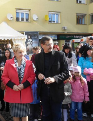 Всеукраїнський День дошкілля у Мукачеві відсвяткували парадом (ФОТО) – 07 Всеукраїнський День дошкілля у Мукачеві відсвяткували парадом (ФОТО) – 07