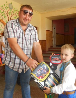 Школярі Рахівщини готові до нового навчального року – 09