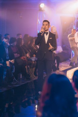 Мода заради життя: на Закарпатті відбувся ІІІ-й благодійний показ мод дизайнерки Роксолани Новак – 36