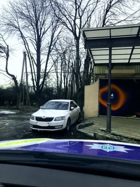 В Ужгороді патрульні зупинили нетверезого водія – 03