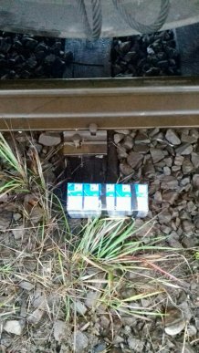 Чопські прикордонники виявили 300 пачок цигарок в потязі, що прямував на Угорщину – 02