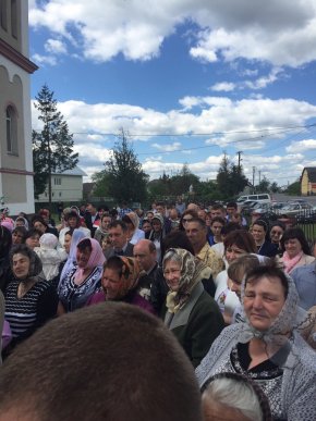 У Зняцеві освятили статую Матері Божої «Неустанної Помочі» – 02