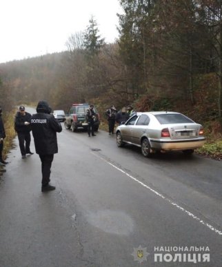 Їдучи до Львова, чоловік потрапив у страшну халепу – 05