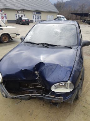 У Кушниці чоловік скоїв ДТП, – соцмережі – 01