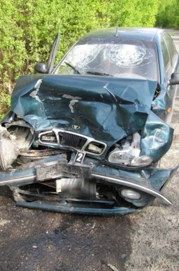 ДТП на Хустщині: водій зрізав поворот і зіткнувся із зустрічним авто – 03