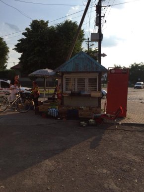 Через зухвалу продавчиню у Мукачеві довелося викликати патрульних – 02