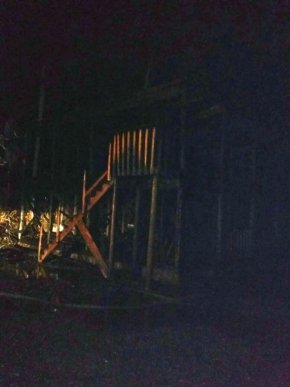 Рятувальники розповіли подробиці пожежі на базі відпочинку у Солотвині – 04