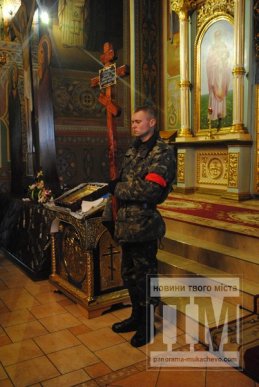 Мукачівці попрощались з відданим сином рідної землі Павлом Стецем (ФОТО) – 02