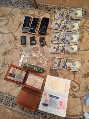 За "кришування" контрабанди закарпатський прикордонник вимагав 270 тисяч гривень хабара – 01