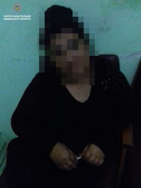 Дві закарпатки обікрали чоловіка – 02