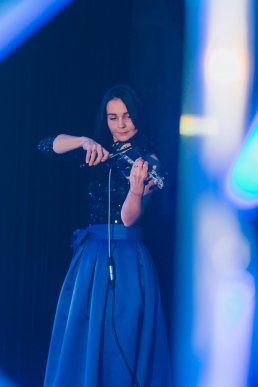 Мода заради життя: на Закарпатті відбувся ІІІ-й благодійний показ мод дизайнерки Роксолани Новак – 74