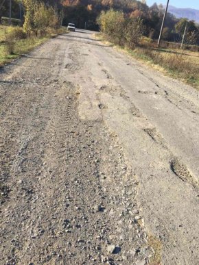 В області завершили поточний ремонт дороги «Перечин – Завбуч» – 01