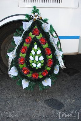 На Мукачівщині попрощались з бійцем "Правого сектору", який загинув у зоні АТО – 01