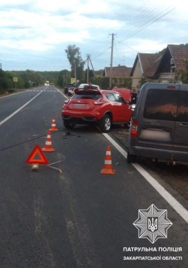 На Мукачівщині водій спричинив потрійну ДТП – 02 На Мукачівщині водій спричинив потрійну ДТП – 02