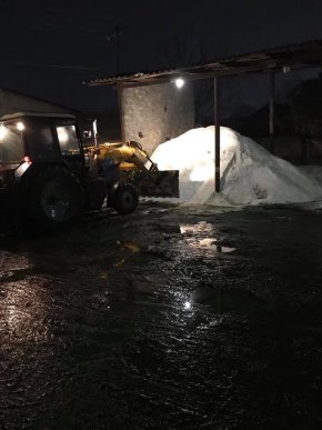 На вулицях Мукачева серед ночі працювала спецтехніка – 01