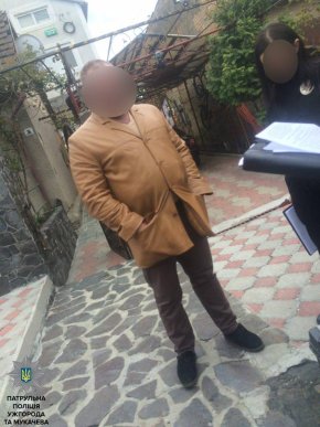 Патрульні затримали чоловіка, який погрожував фізичною розправою – 02