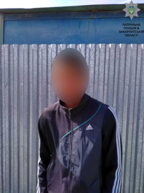 Четверо дітлахів намагалися пограбувати підприємство – 02